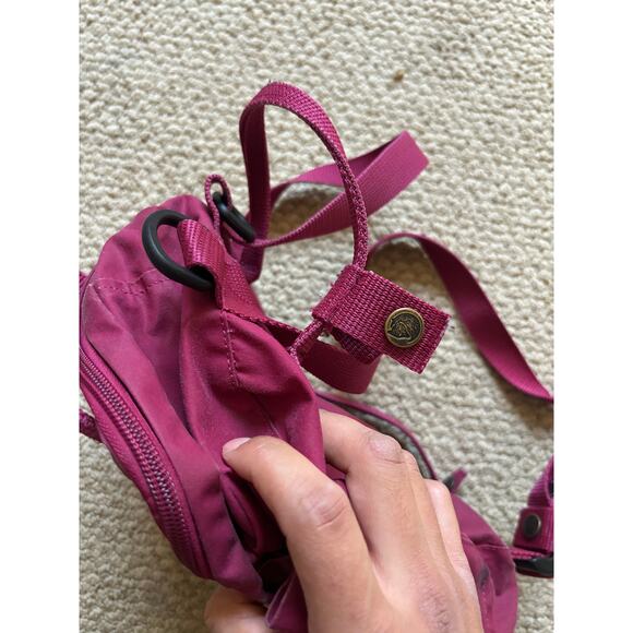 Burgundy mini Fjällräven Kanken backpack - Picture 7 of 9